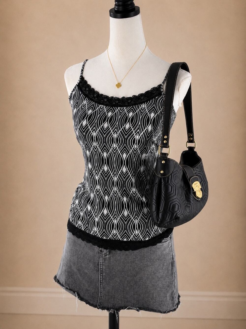 LOFT Black White Geometric Lace Trim Cami Top Size Medium Y2K